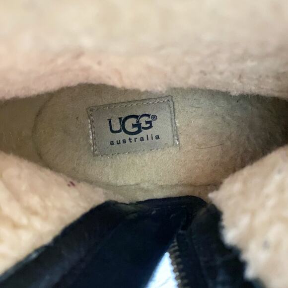 Ugg Black Suede Moto Boots Women's Size 6.5 Side Zip Shearling Lined Round Toe - Picture 8 of 10